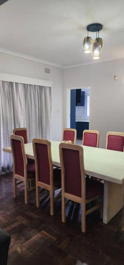 Lovely 3 Bed In Mount Pleasant - 2153 Harare Exterior foto